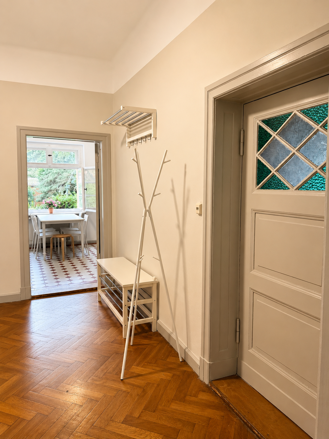 Altbau mit Charme: 100 m² Wohnung in Berlin-Biesdorf – Bild 3