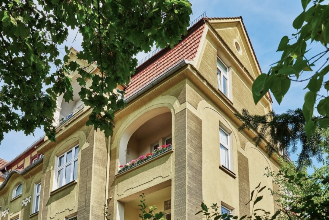 Großzügige 4,5-Zimmer-Altbauwohnung nahe FU Berlin – bald bezugsfrei – Bild 2